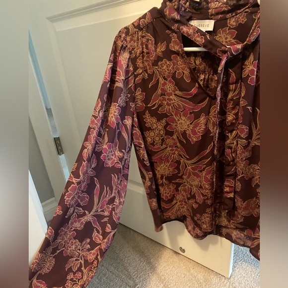 Evereve Mindie Tie Neck Blouse - Picture 3 of 5